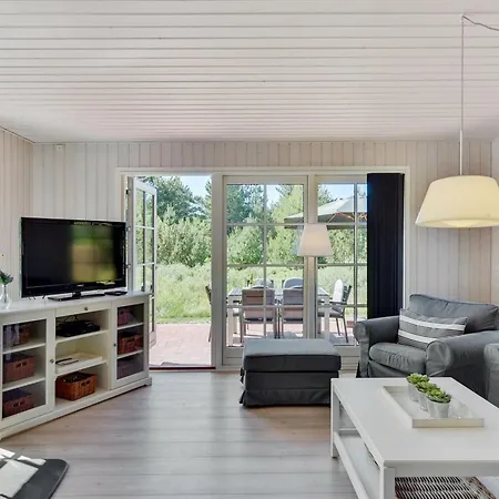 Prázdninový dům Raili - 1-5km From The Sea By Interhome *