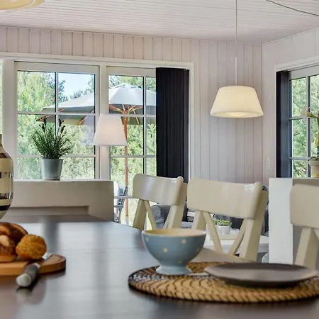 Holiday home Raili - 1-5km From The Sea By Interhome Blavand