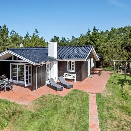 Vakantiehuis Raili - 1-5km From The Sea By Interhome *