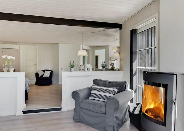 Raili - 1-5km From The Sea By Interhome Blåvand