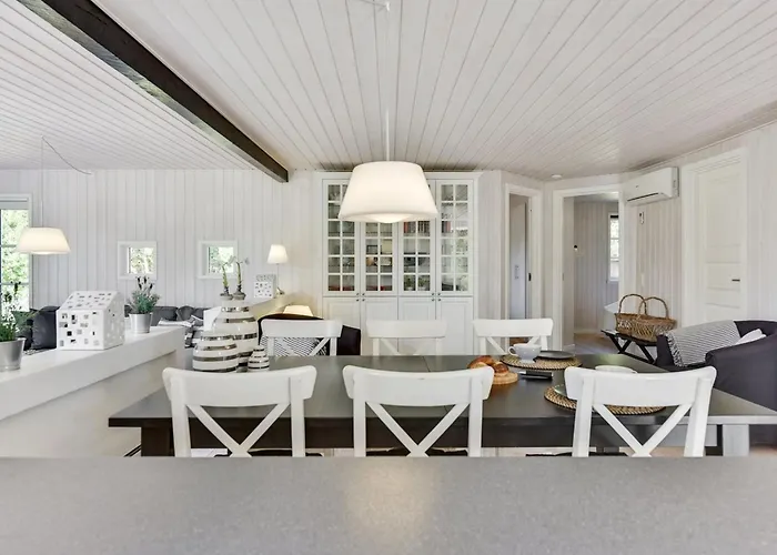 Raili - 1-5km From The Sea By Interhome Blåvand